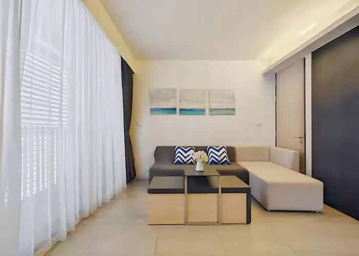 Circle S Sukhumvit 12 Bangkok
